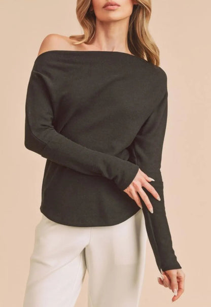 748266be-04a9-476b-9f47-28d2e7470e61-Max