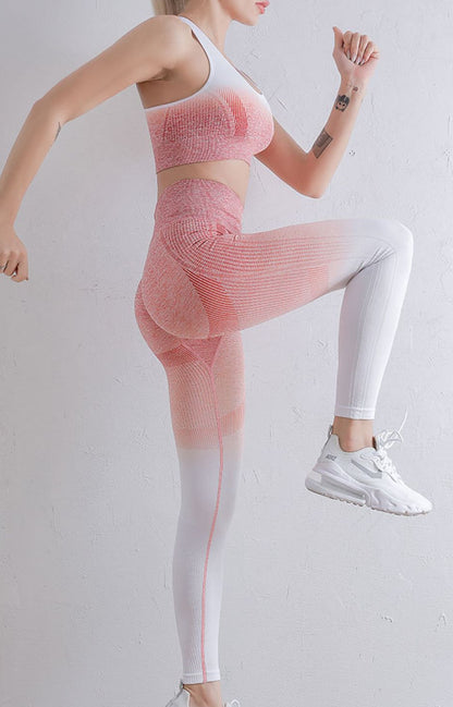 ee55b5d8eb624bb7b2e8d517f3ba19bf-Max